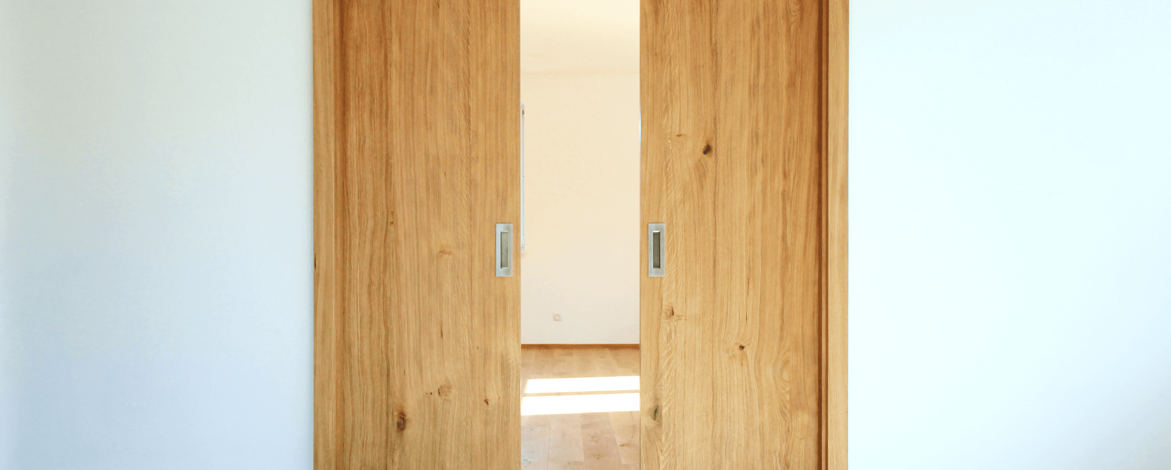 Dveře s povrchem dýha